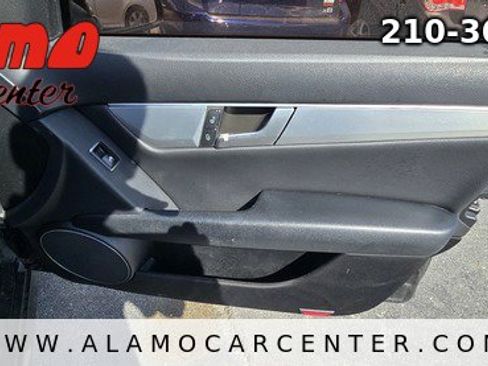 Used 2014 Mercedes-Benz C 250 Sedan image 19