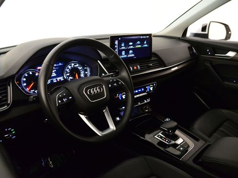 Certified 2023 Audi Q5 2.0T Premium w/ Convenience Package image 31