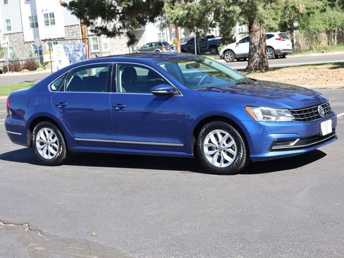 Used 2017 Volkswagen Passat 1.8T S FWD image 2
