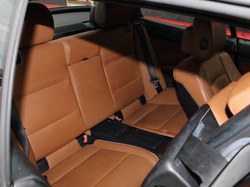 Used 2011 BMW 328i Convertible image 22