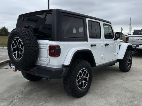New 2026 Jeep Wrangler Unlimited Rubicon AWD/4WD image 14