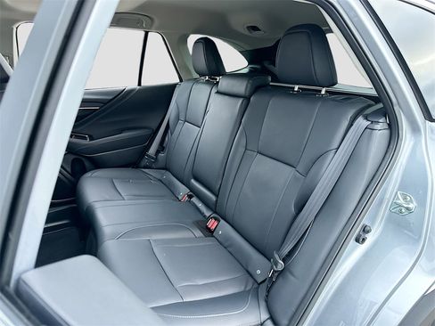 Certified 2025 Subaru Outback Limited w/ Popular Package #2 image 26