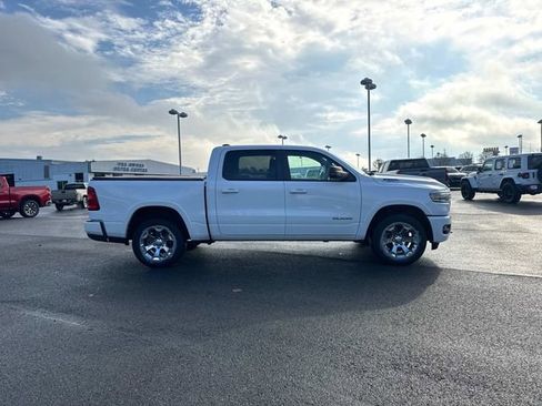 Used 2025 RAM 1500 Big Horn AWD/4WD image 3
