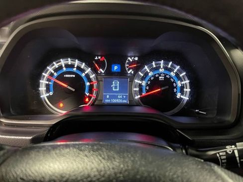 Used 2018 Toyota 4Runner SR5 AWD/4WD image 26