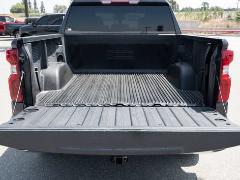 Used 2023 Chevrolet Silverado 1500 LT RWD image 13
