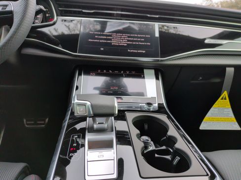 New 2026 Audi Q8 Prestige image 25