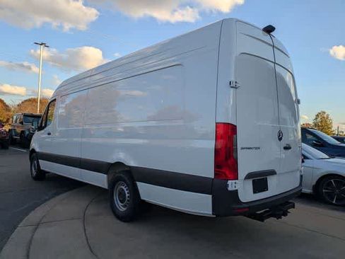Used 2026 Mercedes-Benz Sprinter 2500 image 6