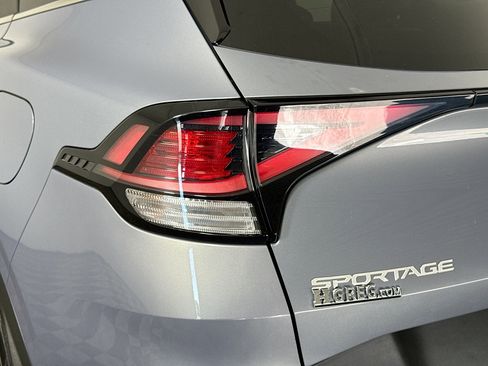 Used 2023 Kia Sportage EX FWD image 36