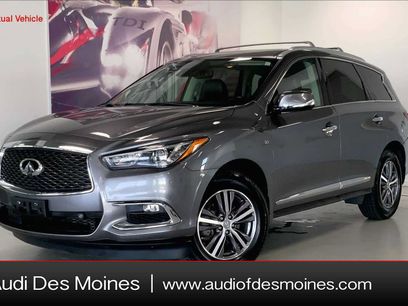 Used 2019 INFINITI QX60 Luxe w/ Essential Package