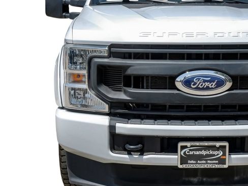 Used 2021 Ford F250 XL w/ Power Equipment Group AWD/4WD image 37