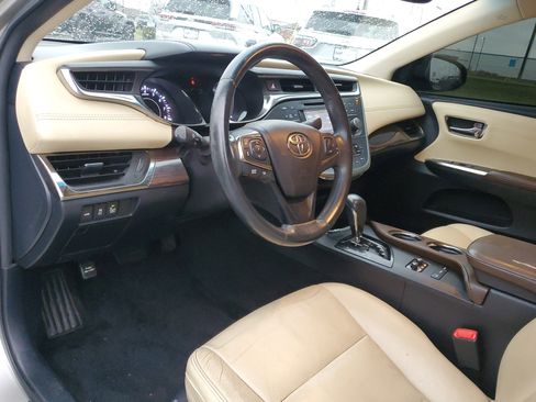 Used 2014 Toyota Avalon XLE Touring image 18