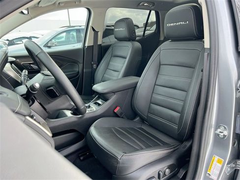 Used 2024 GMC Terrain Denali w/ Denali Premium Package image 20