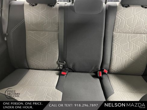 Used 2022 Toyota Tacoma TRD Off-Road image 33