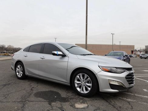 Used 2020 Chevrolet Malibu LT FWD image 10