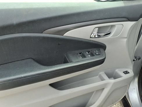 Used 2016 Honda Pilot EX-L image 16