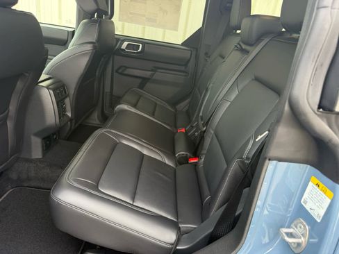 New 2025 Ford Bronco Outer Banks image 5