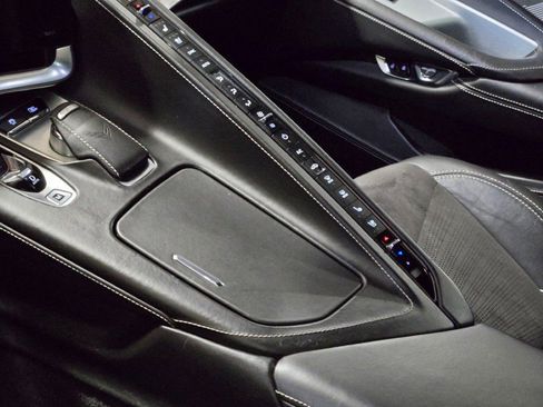 Used 2023 Chevrolet Corvette Stingray Premium Cpe w/ Z51 Performance Package image 15