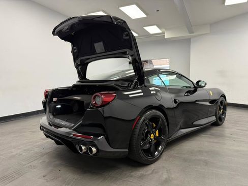 Used 2019 Ferrari Portofino image 94
