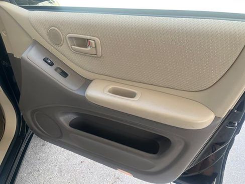 Used 2006 Toyota Highlander 2WD image 13
