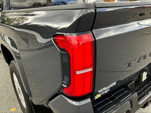 Certified 2024 Toyota Tacoma SR5 image 34