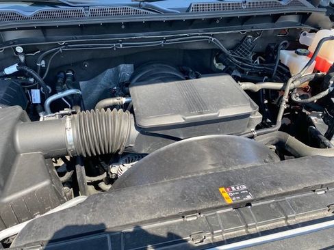Used 2025 GMC Sierra 2500 AT4 AWD/4WD image 24