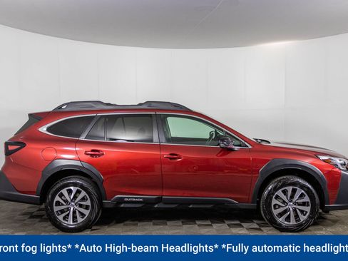 Used 2024 Subaru Outback Premium AWD/4WD image 14