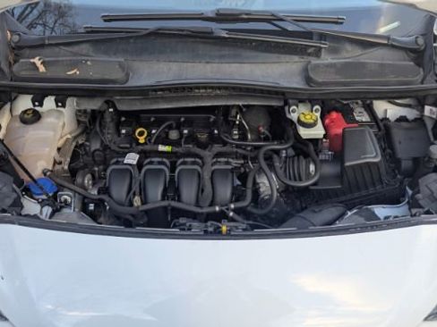 Used 2021 Ford Transit Connect XL image 39