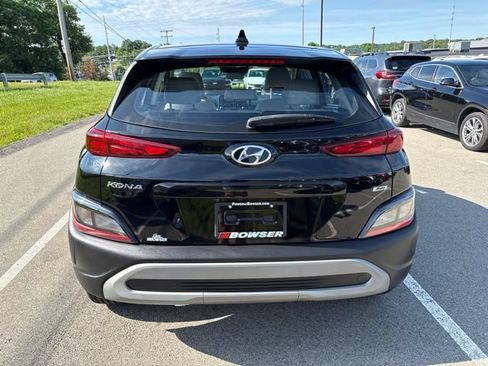 Certified 2023 Hyundai Kona SE w/ Cargo Package AWD/4WD image 4