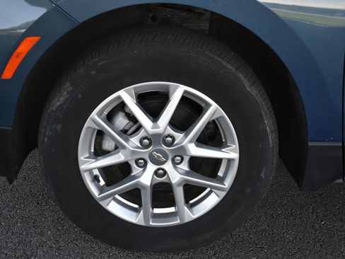 Used 2024 Chevrolet Equinox LT image 11