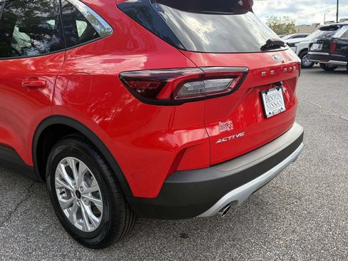 Used 2024 Ford Escape Active FWD image 11
