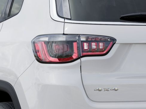 New 2026 Jeep Compass Limited AWD/4WD image 37