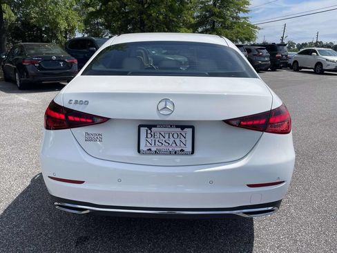 Used 2025 Mercedes-Benz C 300 Sedan image 4