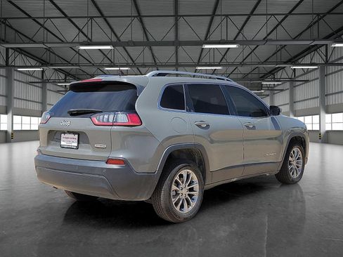 Used 2020 Jeep Cherokee Latitude Plus FWD image 4
