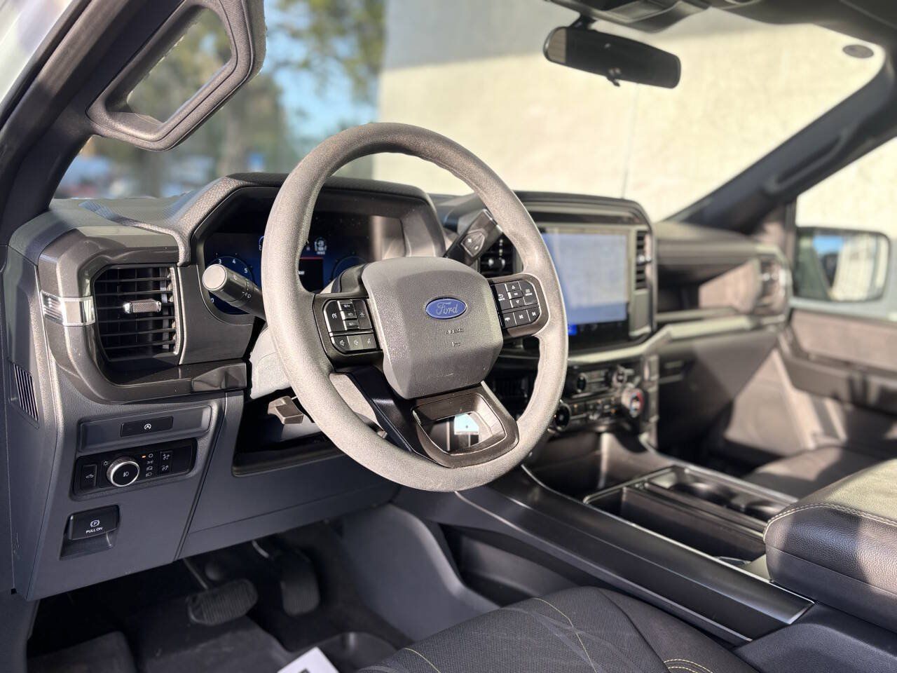 Used 2025 Ford F150 STX w/ Equipment Group 200A RWD image 14