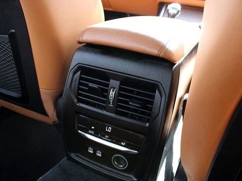 Used 2020 BMW M340i w/ Driving Assistance Package image 19