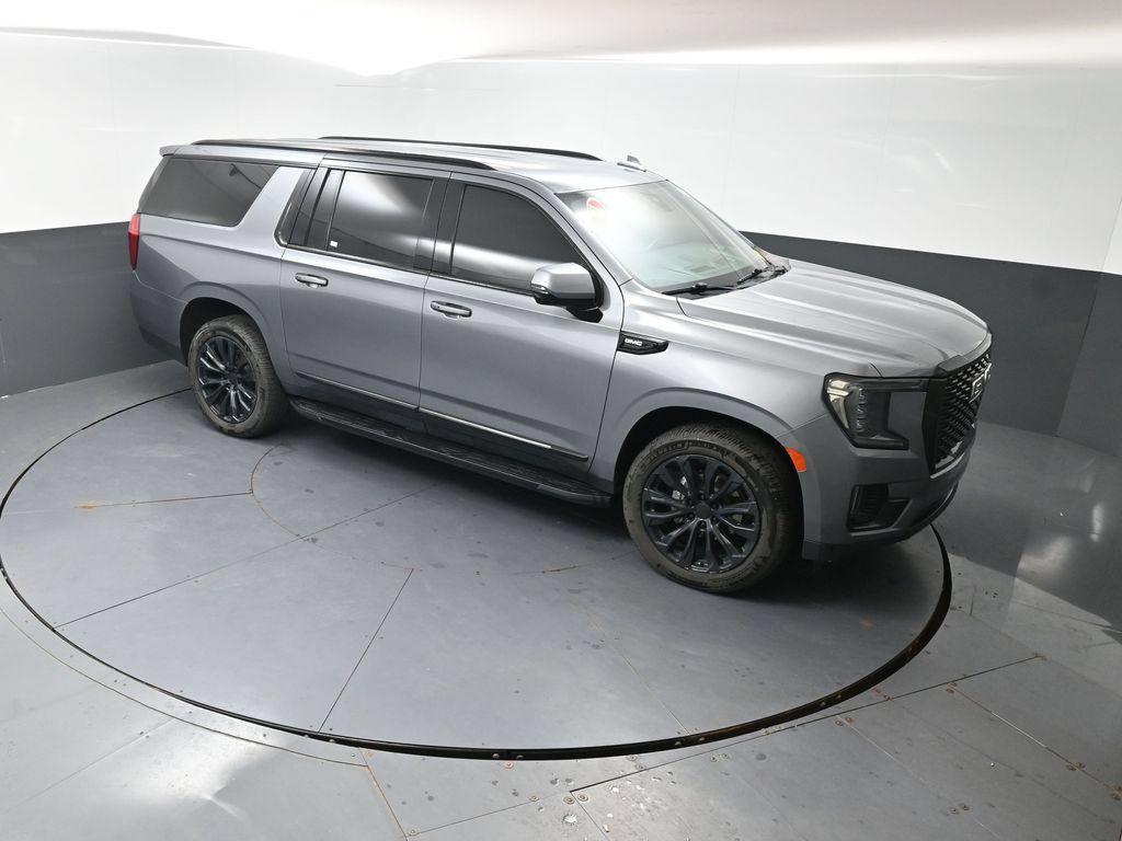 Used 2021 GMC Yukon XL Denali AWD/4WD image 46