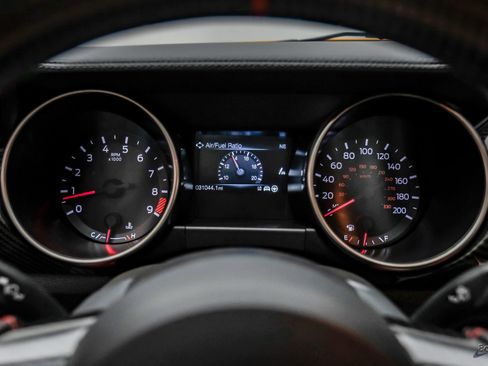 Used 2019 Ford Mustang Shelby GT350 w/ Technology Package image 70