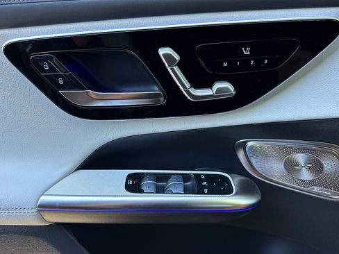 New 2026 Mercedes-Benz GLC 300 4MATIC image 14