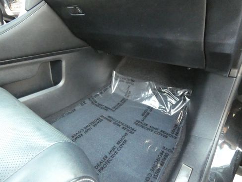 Used 2018 Lexus RX 350L FWD image 33