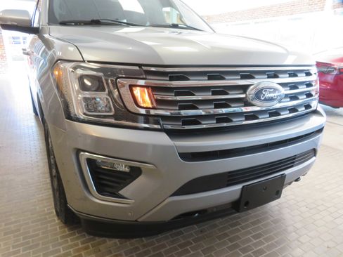 Used 2021 Ford Expedition Max Limited image 70