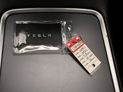 Used 2021 Tesla Model 3 Performance image 34