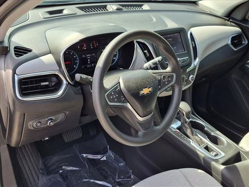 Used 2022 Chevrolet Equinox LS FWD image 10