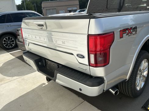 Used 2018 Ford F150 Platinum w/ Equipment Group 701A Luxury AWD/4WD image 8