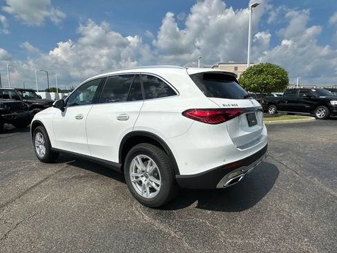 New 2026 Mercedes-Benz GLC 300 4MATIC image 11