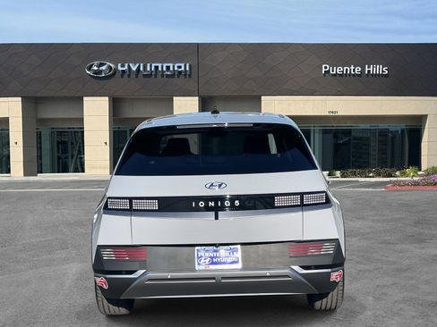 Certified 2024 Hyundai Ioniq 5 SEL image 5