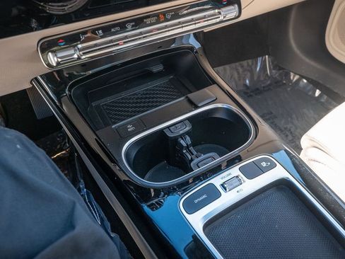 Used 2024 Mercedes-Benz CLA 250 CLA 250 image 25