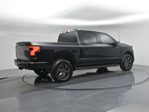New 2025 Ford F150 Lightning Flash image 28
