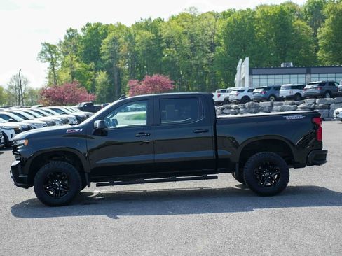 Used 2022 Chevrolet Silverado 1500 LT Trail Boss w/ Safety Package AWD/4WD image 8
