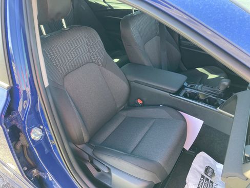 Used 2026 Toyota Camry LE w/ Convenience Package image 28