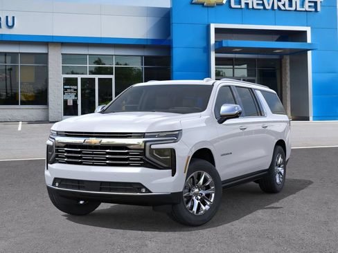 New 2026 Chevrolet Suburban Premier AWD/4WD image 6